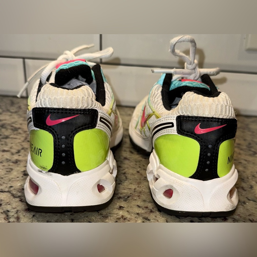 Nike Air Max Torch 4 Women's Size 8.5 White Teal Red Running Shoes CW5607-100 - Picture 8 of 13